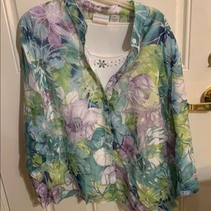 Tank top with pretty long sleeved shirt. Size 24W
